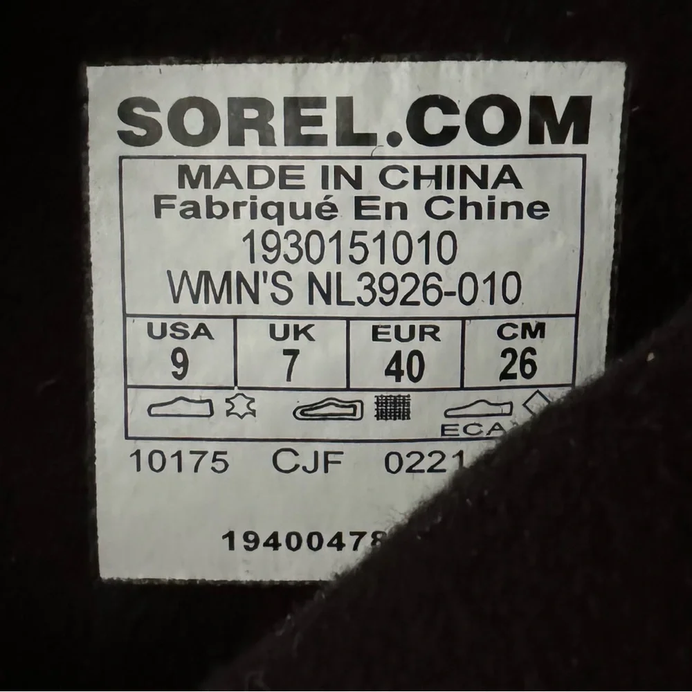Sorel Joan of Arctic Next Lite Shearling Trimmed Suede Boots Size 9
